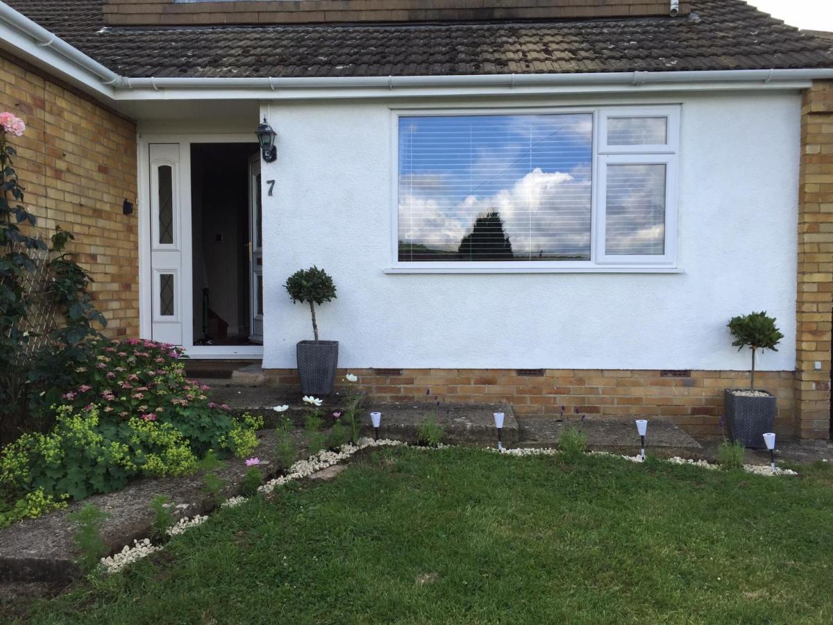 Zen Cottage, Cheltenham 윈치콤 외부 사진